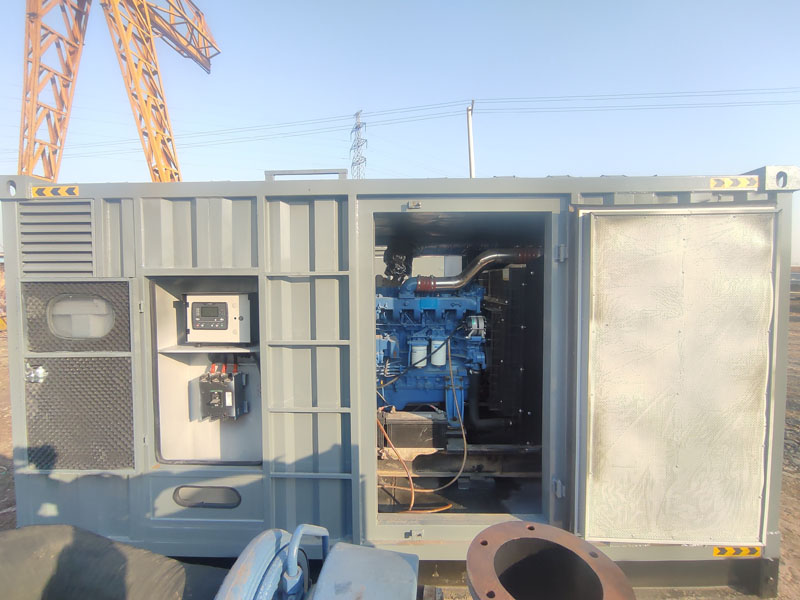 沙市柴油发电机组的机油多久更换一次比较合适？