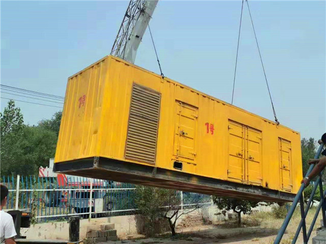 沙市300KW柴油发电机组油耗是多少?